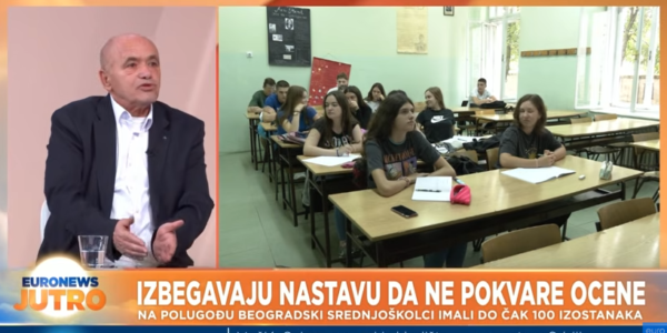Ђаци избегавају школу да не покваре оцене – и до 100 изостанака на полугодишту!
